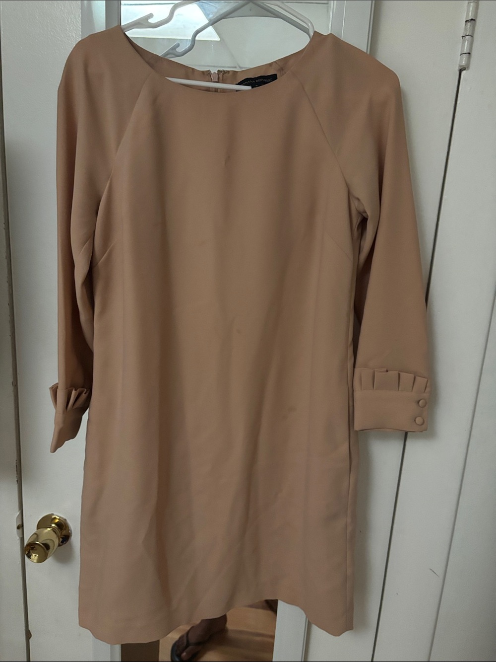 Banana Republic Neutral Beige Long-Sleeve Shift Dress